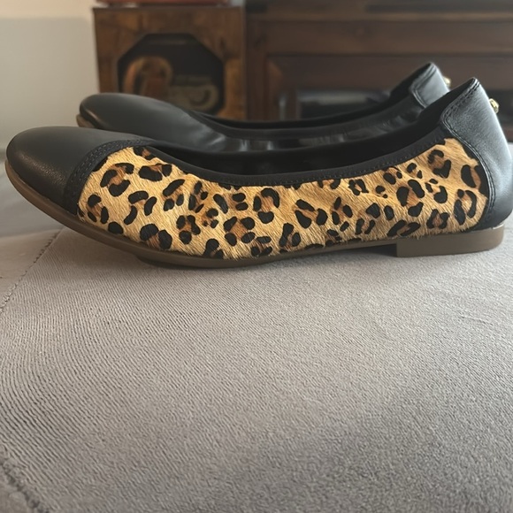 Revere Nairobi Ballet Leopard Print Black ballerina Flats size 40 - Picture 4 of 10